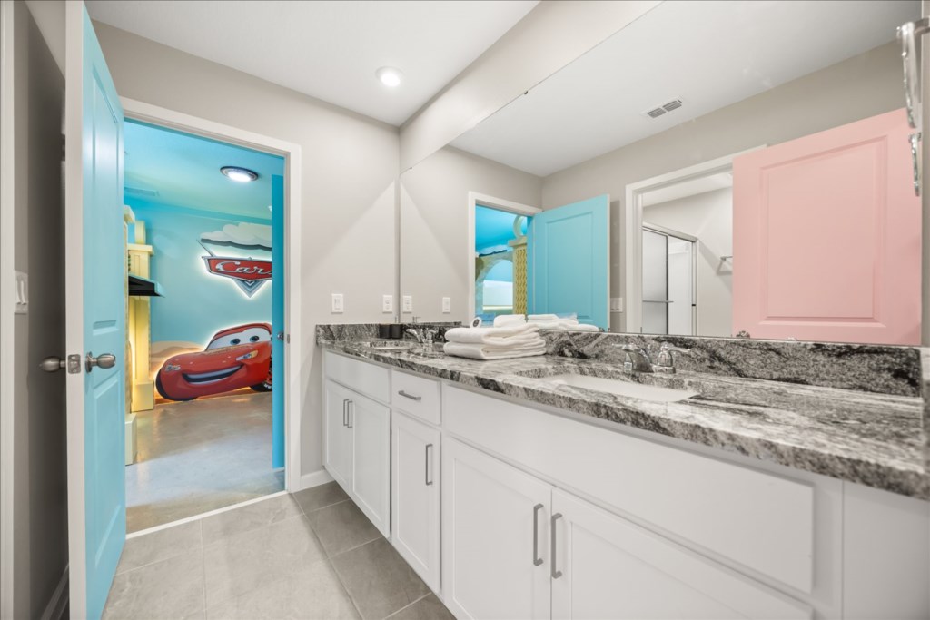 7 bedroom vacation house at Solara Resort - Image 49