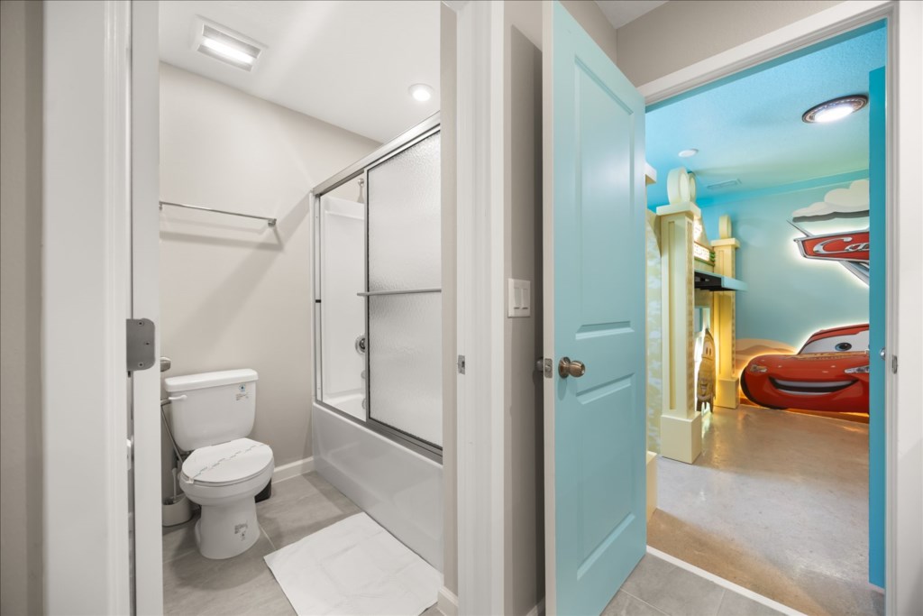 7 bedroom vacation house at Solara Resort - Image 50