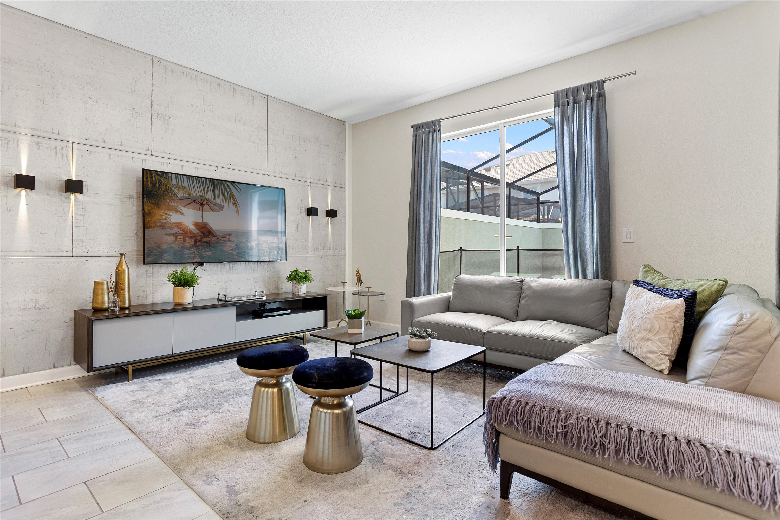 4 bedroom vacation townhouse at Storey Lake - Image 3