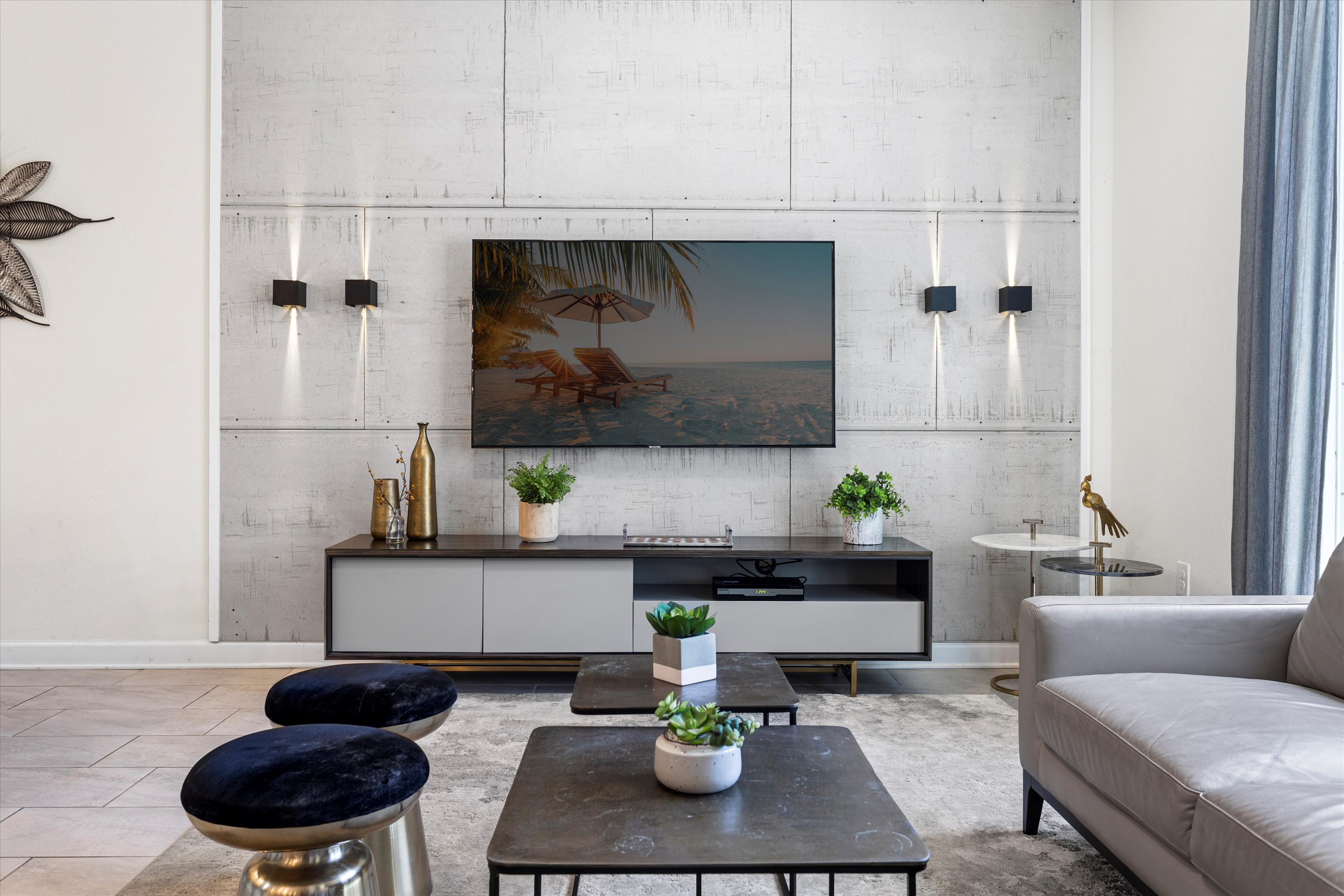 4 bedroom vacation townhouse at Storey Lake - Image 4