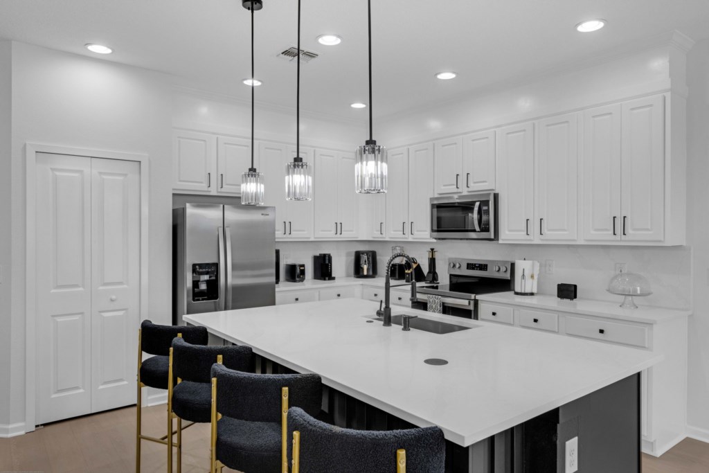 3-web-or-mls-487 Marcello Blvd-Kissimmee, FL 34746 - 03.jpg