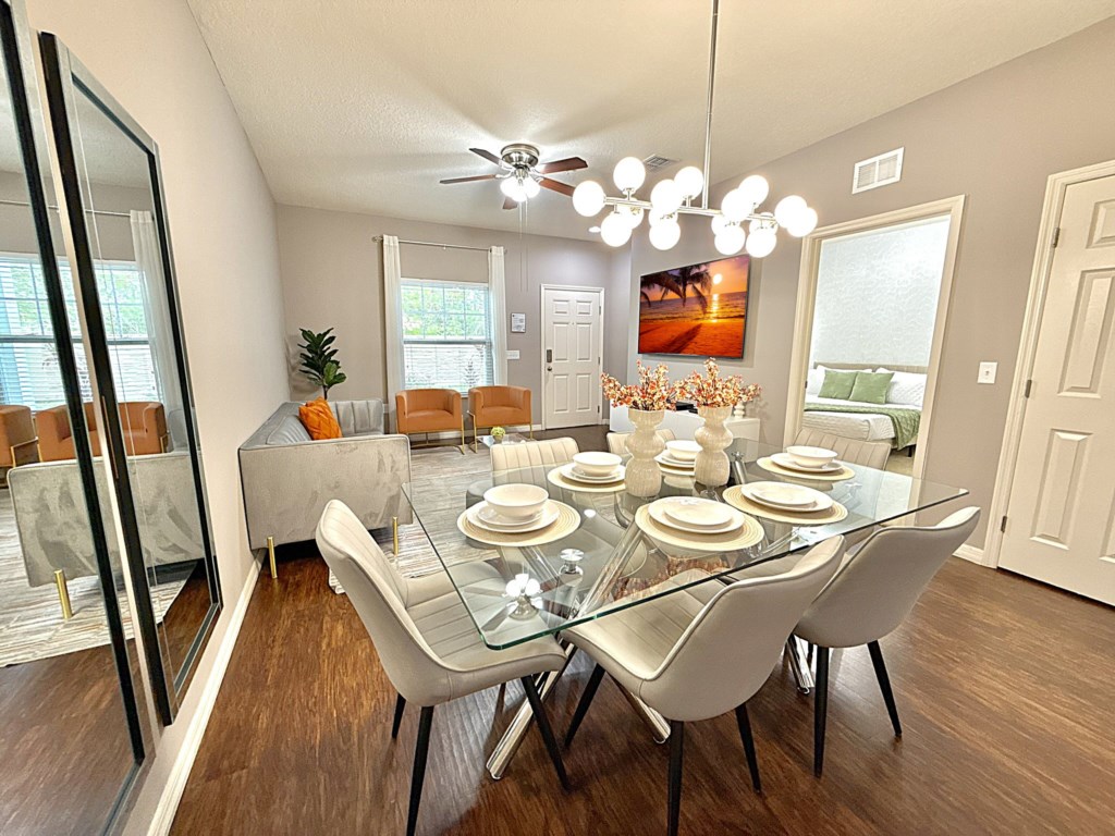 Dining3