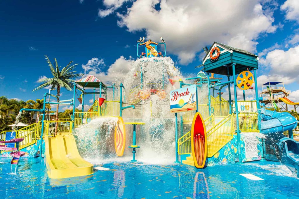 encore-resort-reunion-water-park-splash-1024x683