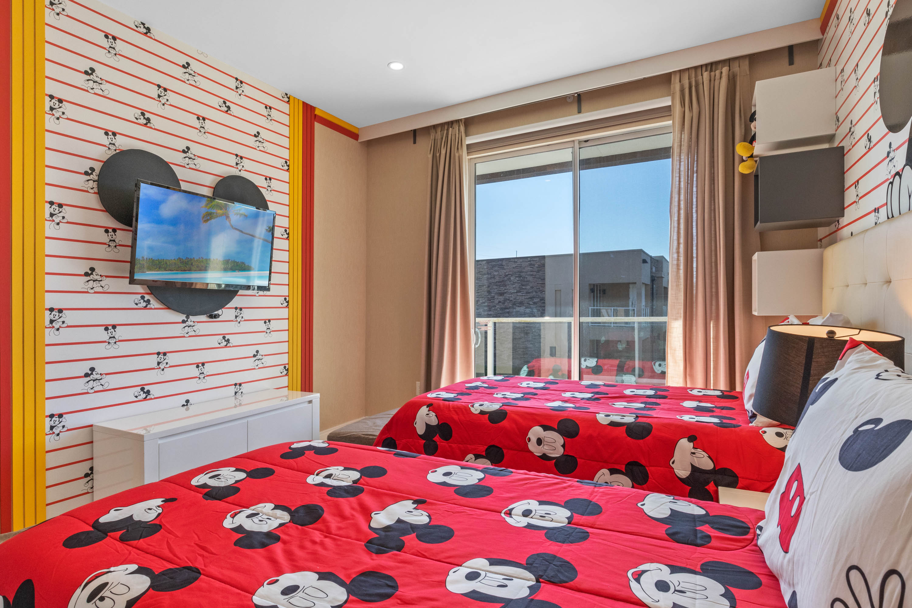 4 bedroom vacation townhouse at Magic Village Yards - Image 17