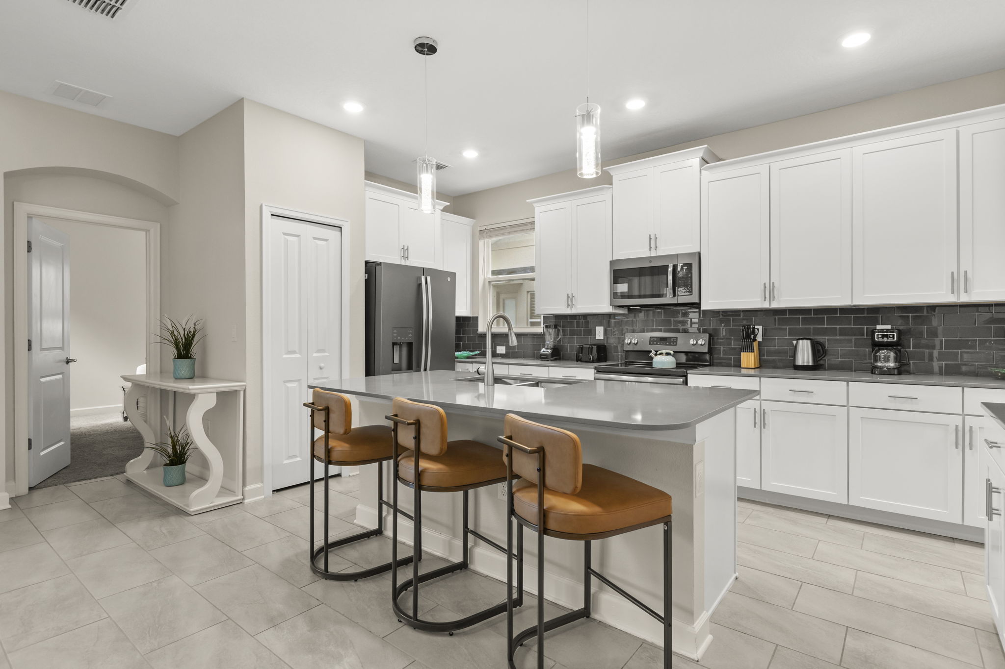 Kitchen — 2762 Bookmark Drive, photo 15 of 75