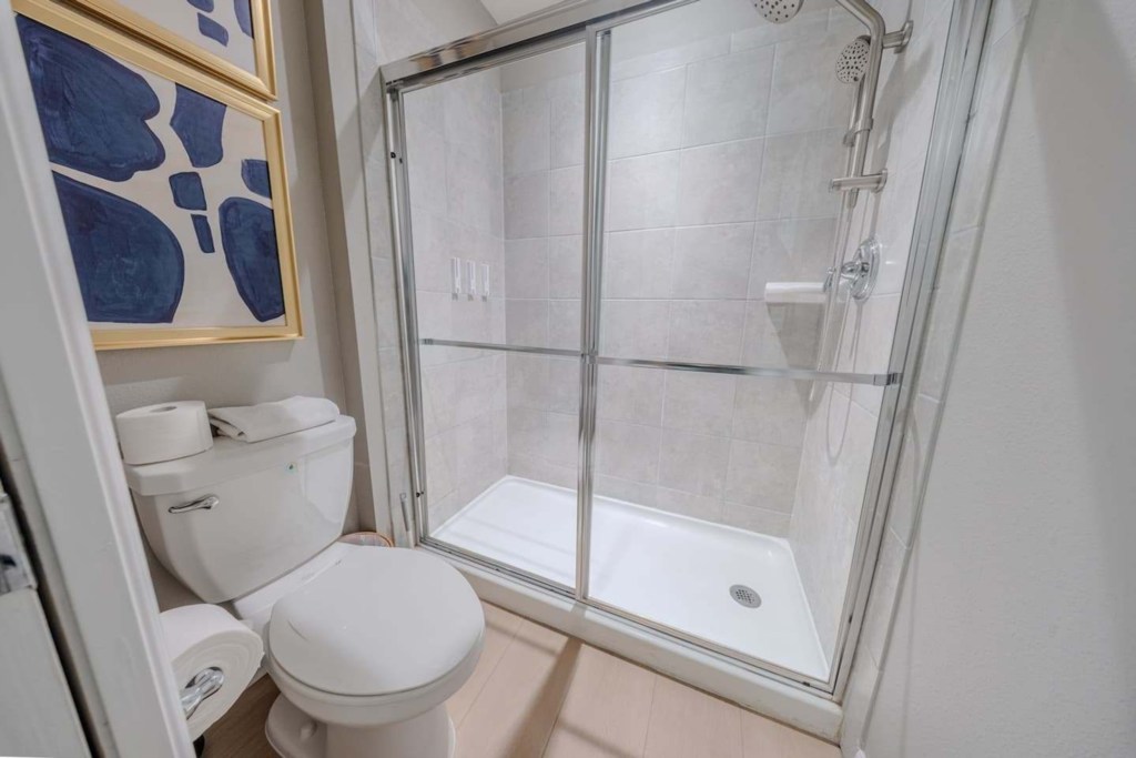 Bathroom — 3024 Mahalo Drive, photo 43 of 80