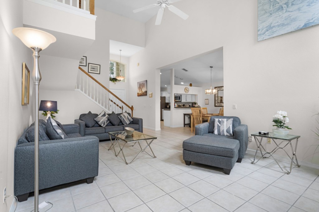 7-web-or-mls-909 Troon Cir-Davenport, FL 33897 - 07.jpg
