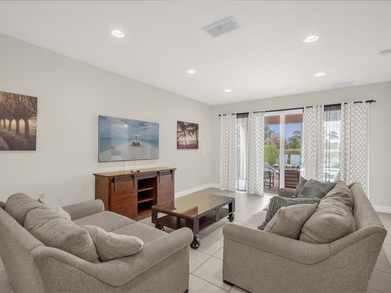 03-7501MarkerAve(15)