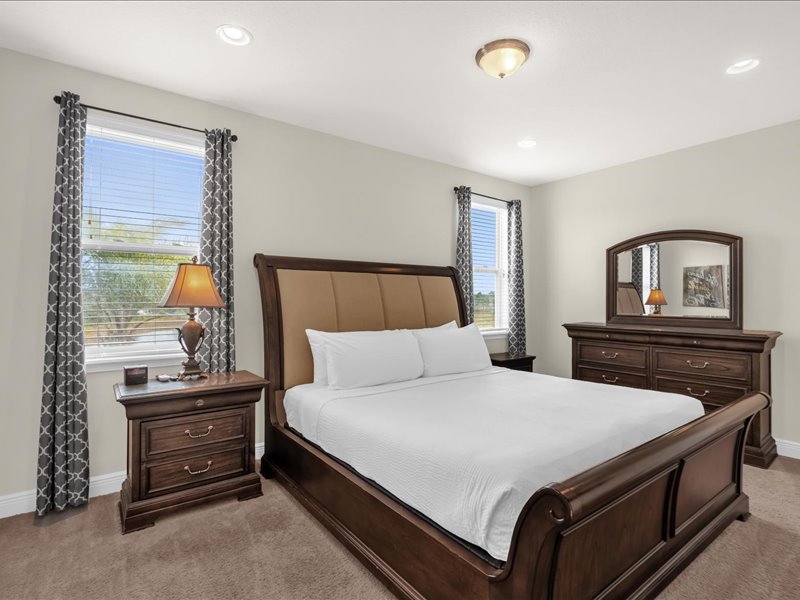 29-7501MarkerAve(37)