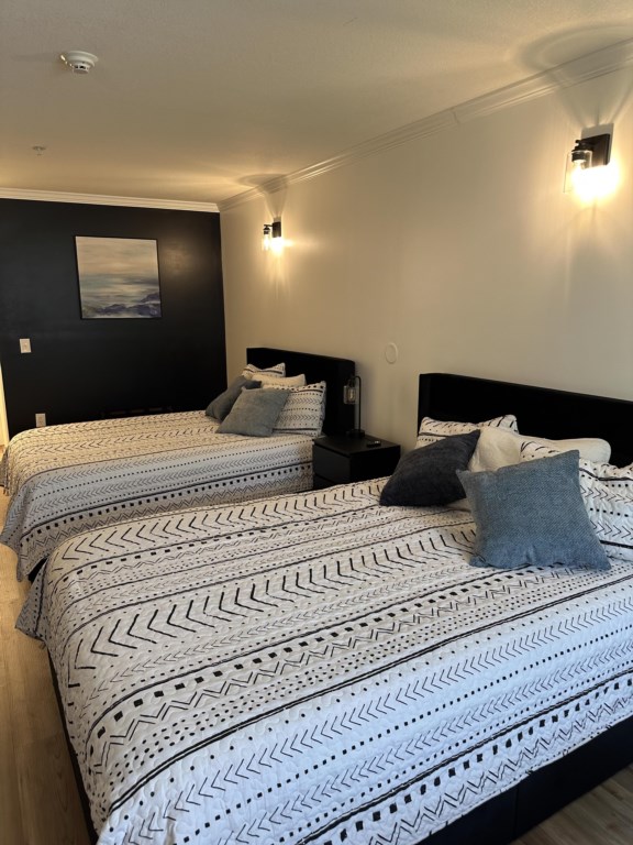 Legends Fountain View unit 109 Inside view of queen beds