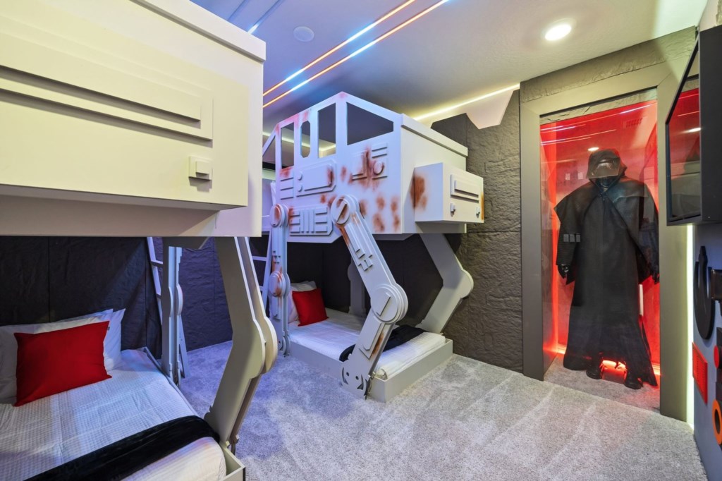 10 bedroom vacation house at Windsor Cay - Image 36