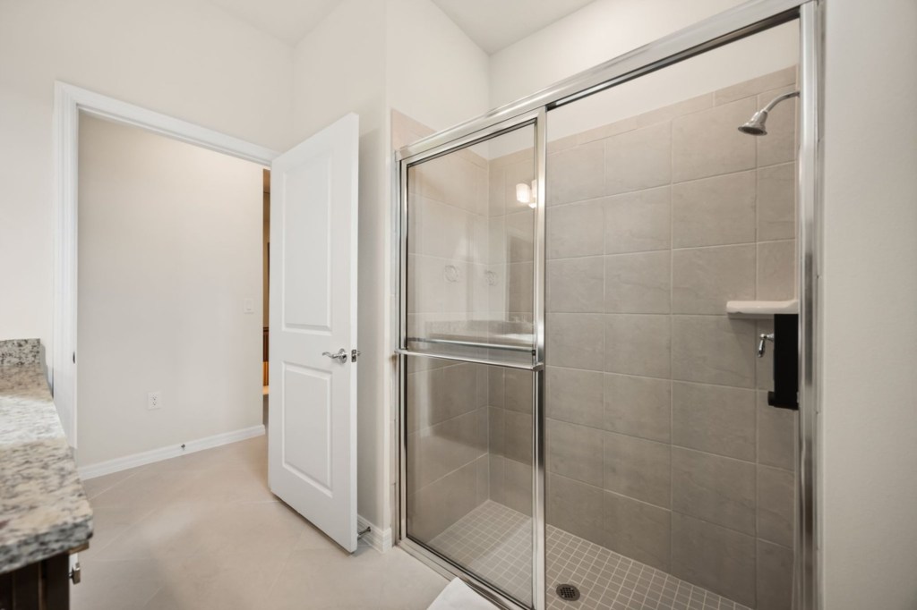 Bathroom — 16248 Saint Kitts Circle, photo 64 of 110
