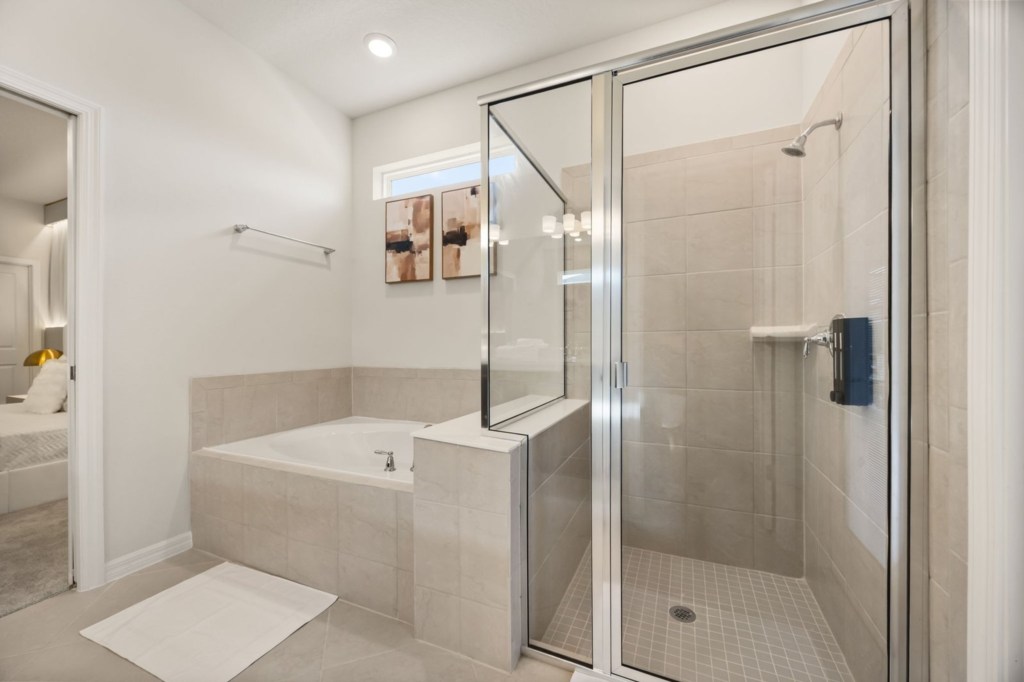 Bathroom — 16248 Saint Kitts Circle, photo 66 of 110