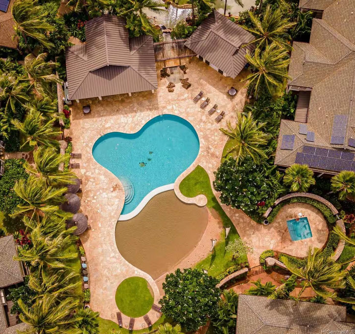 MainPoolAerial