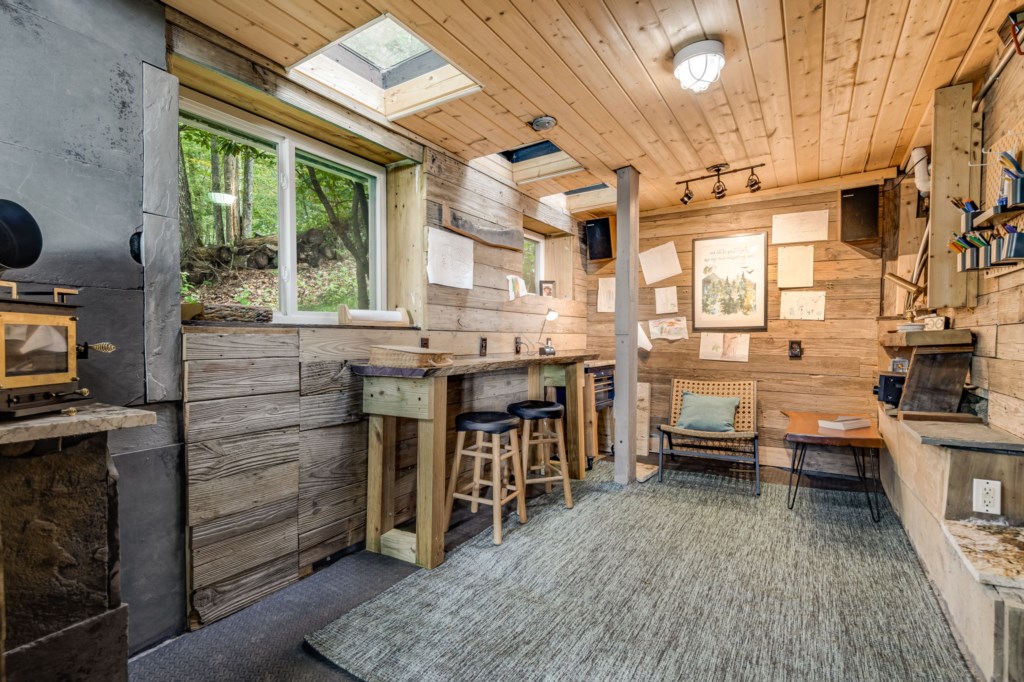 29-web-or-mls-792-mcdaris-loop-dr