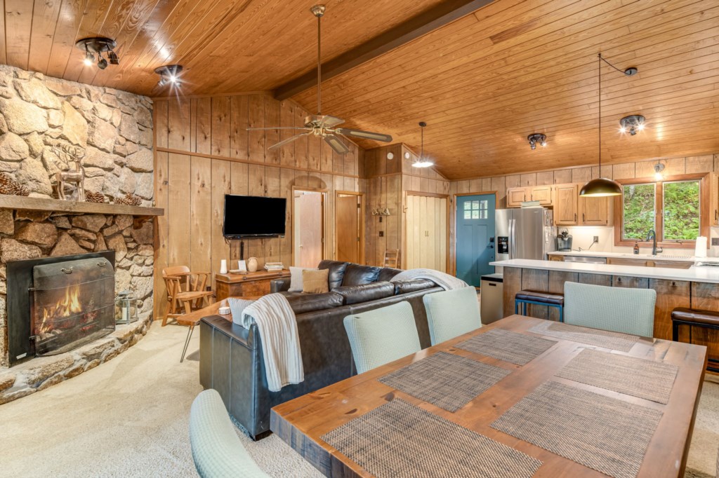 6-web-or-mls-792-mcdaris-loop-dr