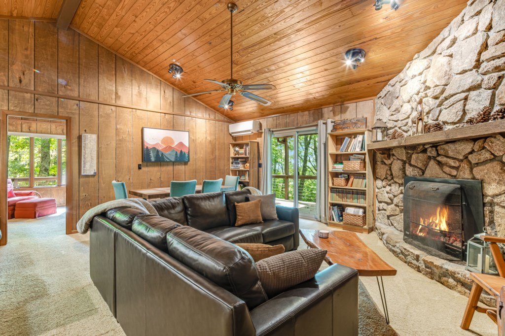 7-web-or-mls-792-mcdaris-loop-dr