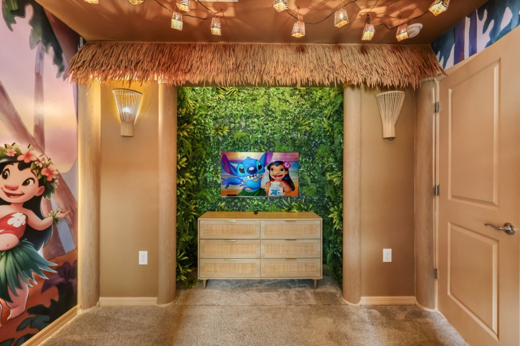 Lilo & Stitch - themed bedroom