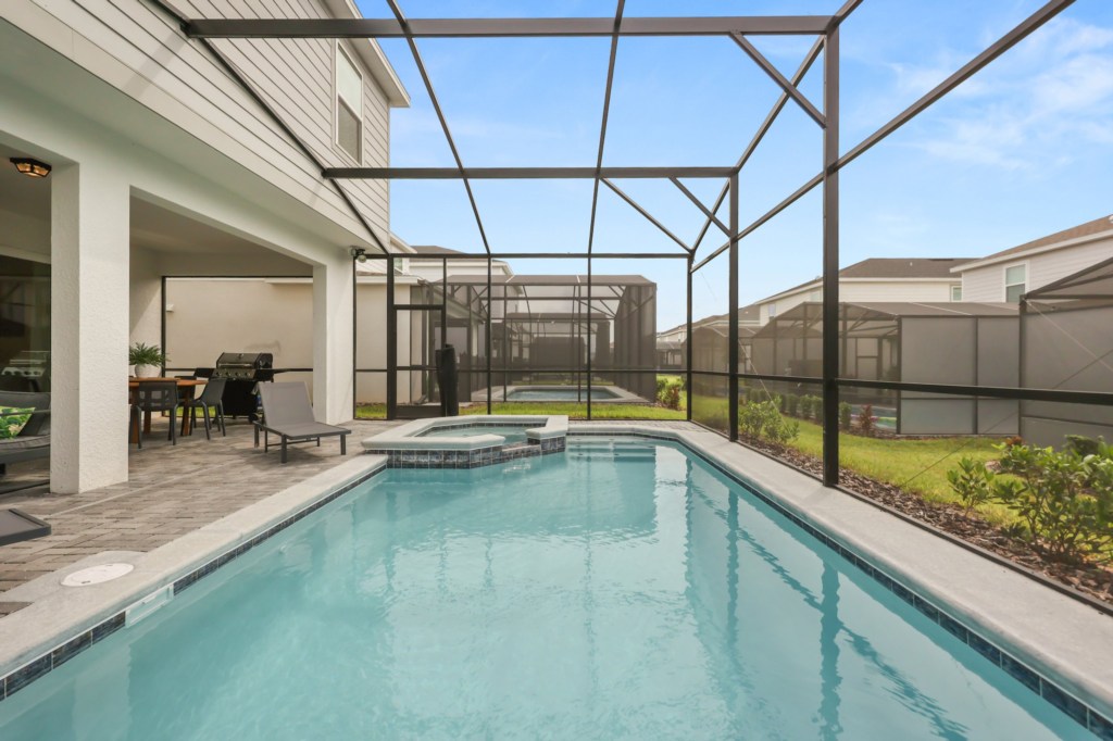 Private pool & spa