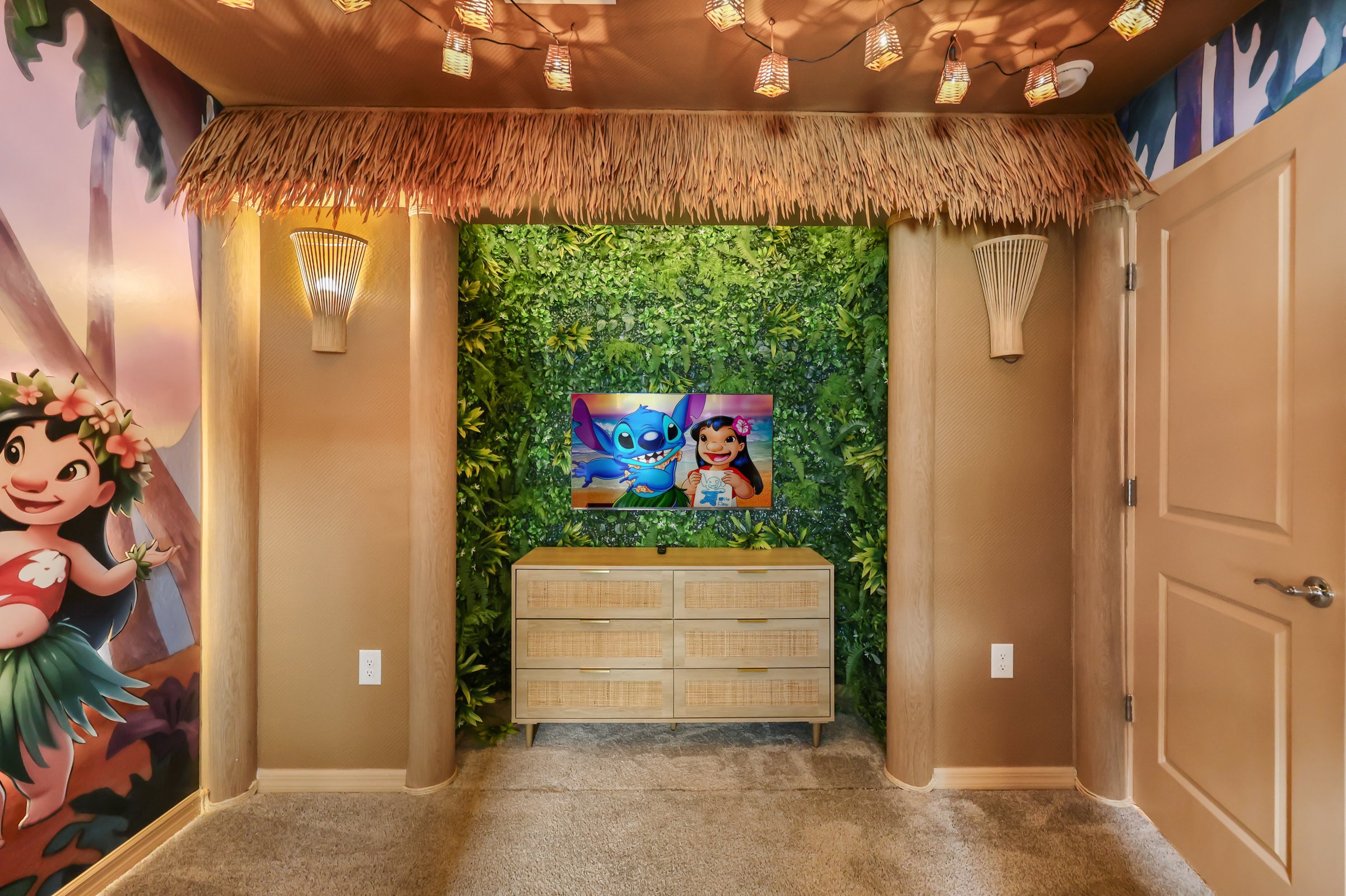 Lilo & Stitch - themed bedroom — 15794 Cape Coral Loop, photo 26 of 87