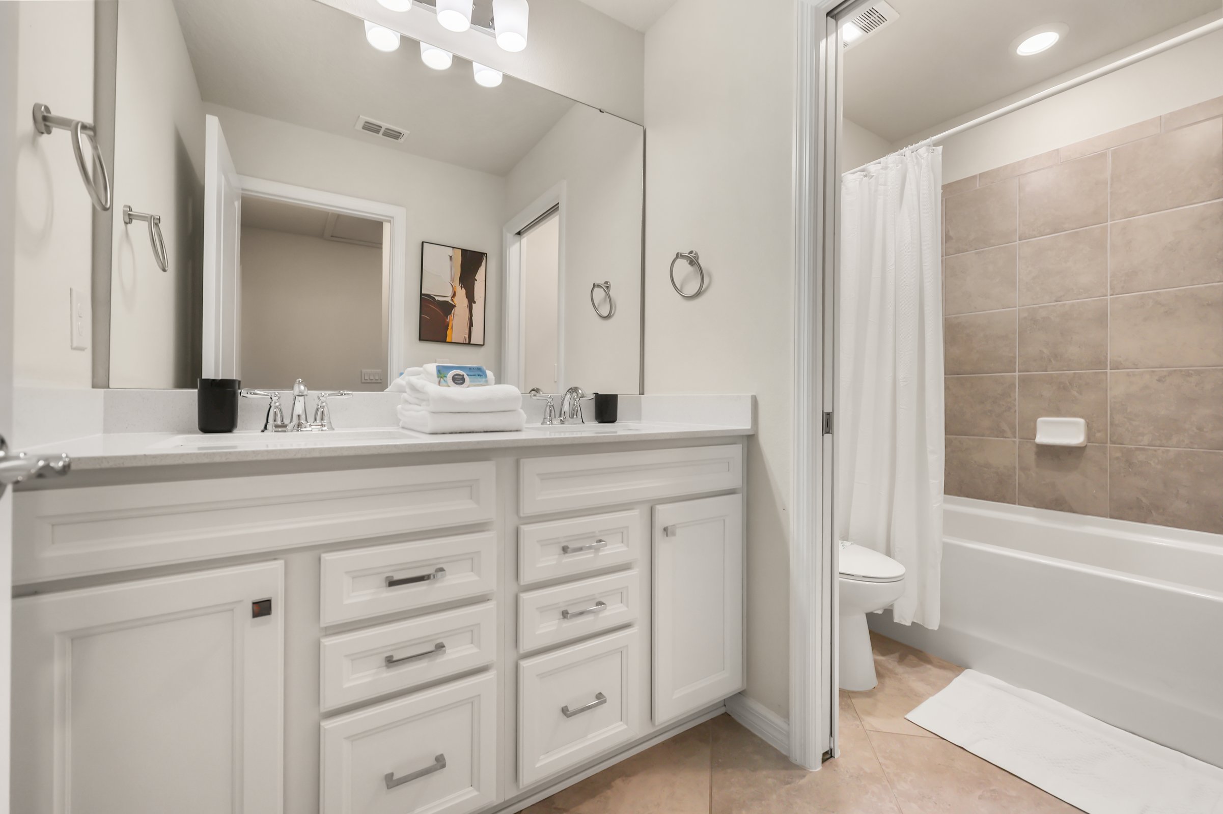 Bathroom — 15794 Cape Coral Loop, photo 37 of 87
