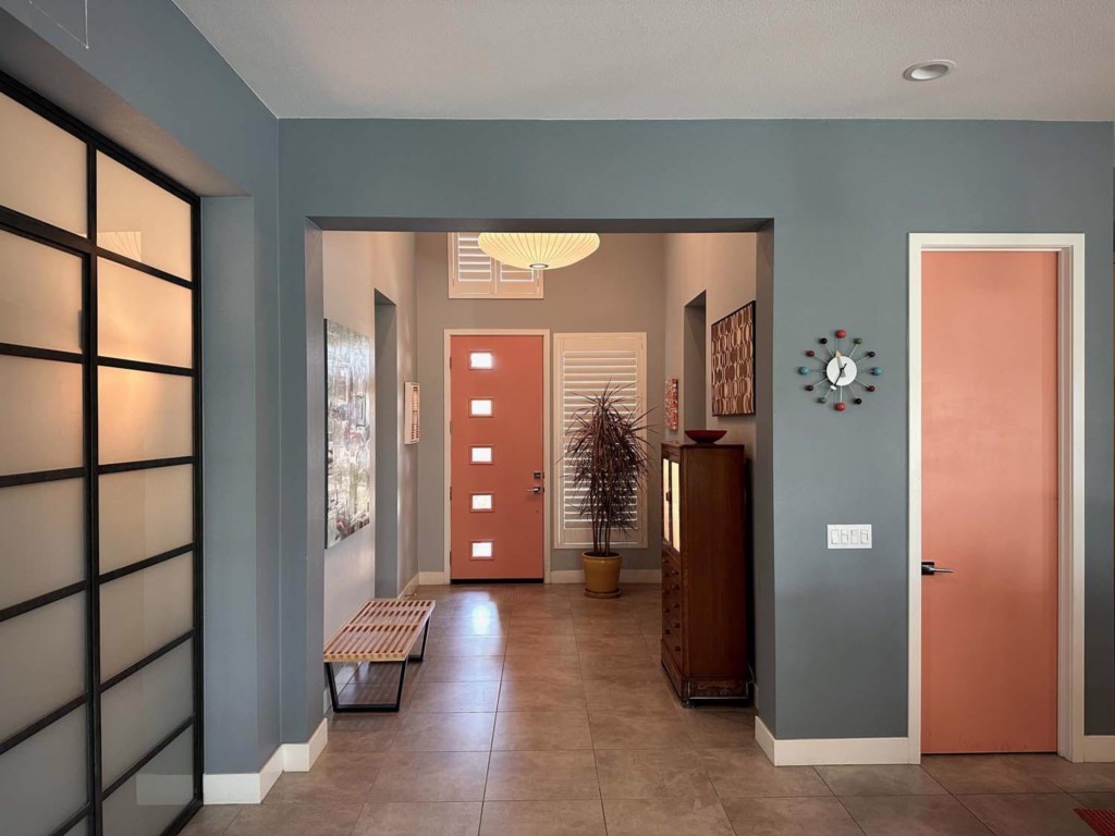 front_hall.0002