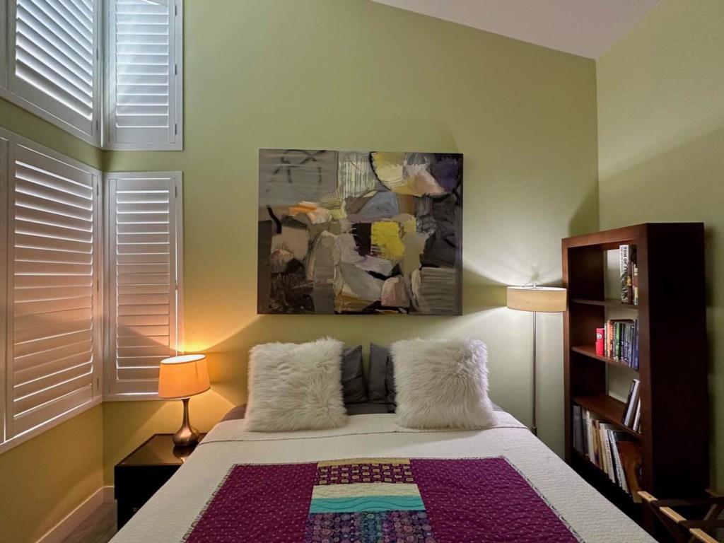 guest_bedroom.0002