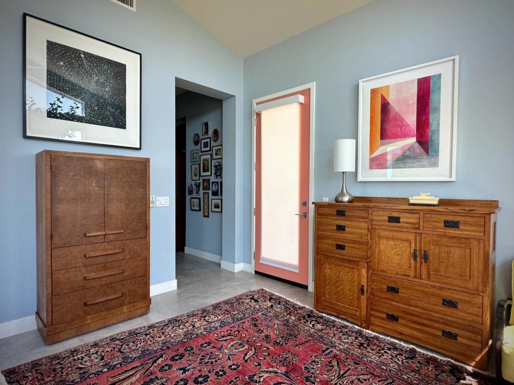 master_bedroom.0007