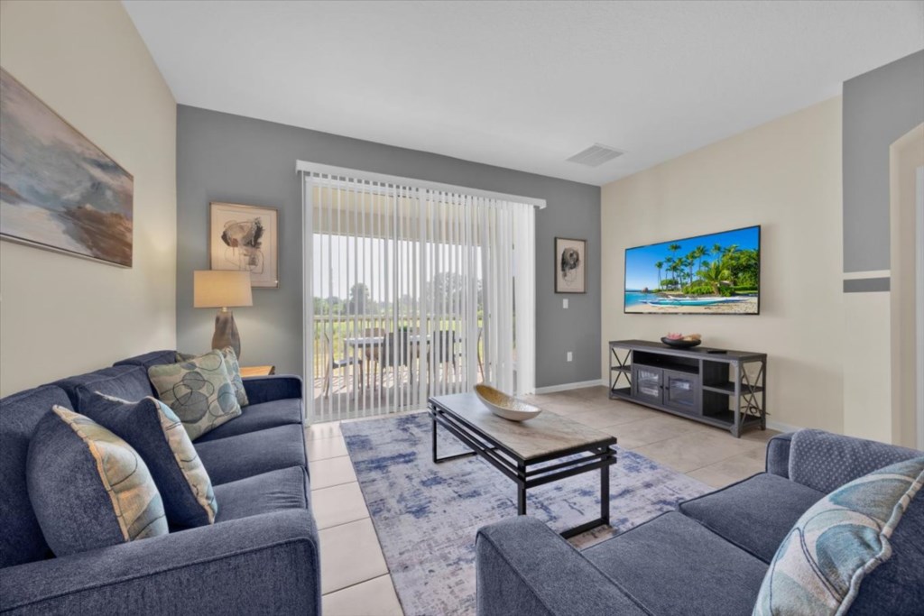 17-895OceanCourseAve-16