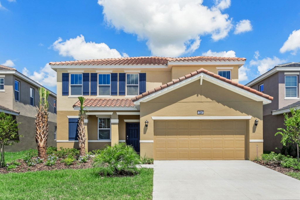 1-web-or-mls-7041OakwoodSt,Solterra_01