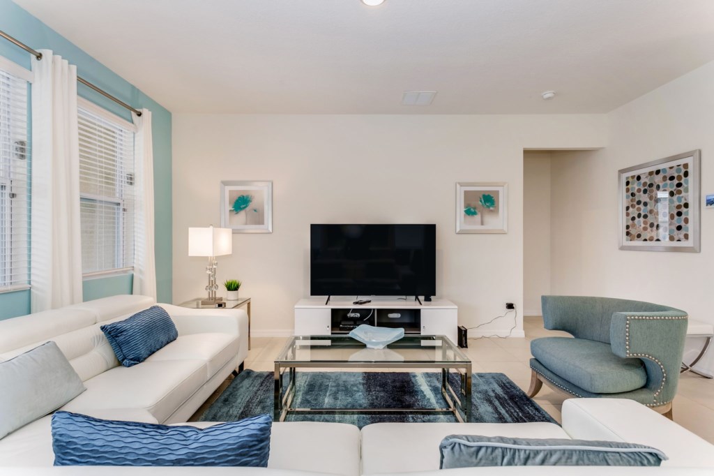 13-web-or-mls-7041OakwoodSt,Solterra_13