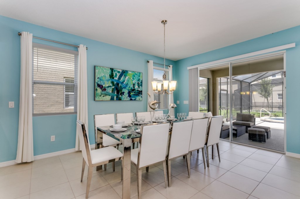 15-web-or-mls-7041OakwoodSt,Solterra_15