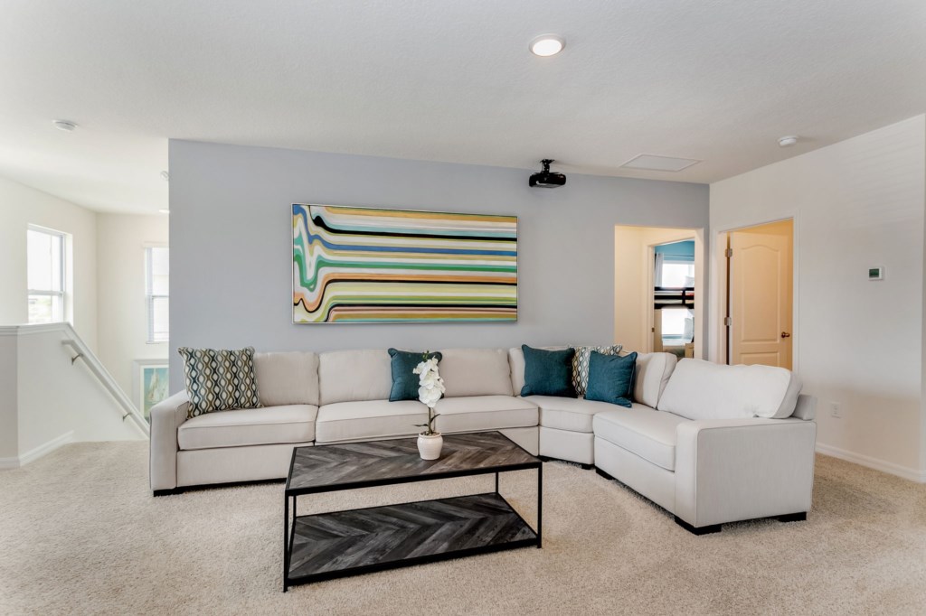 27-web-or-mls-7041OakwoodSt,Solterra_27