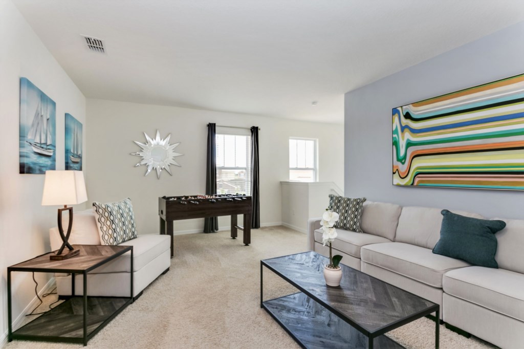 28-web-or-mls-7041OakwoodSt,Solterra_28