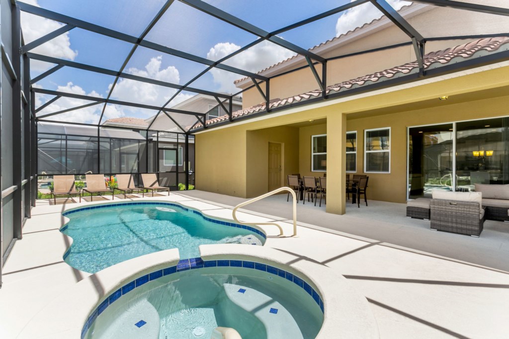 52-web-or-mls-7041OakwoodSt,Solterra_52