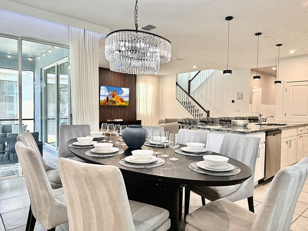 Dining4