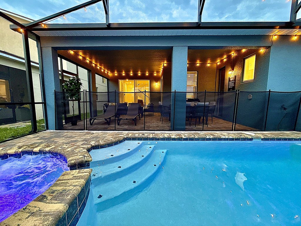 Pool2