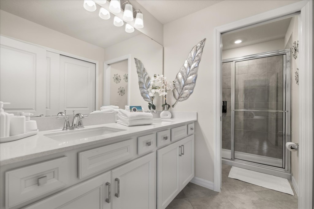 5 bedroom vacation townhouse at Windsor Cay - Image 32