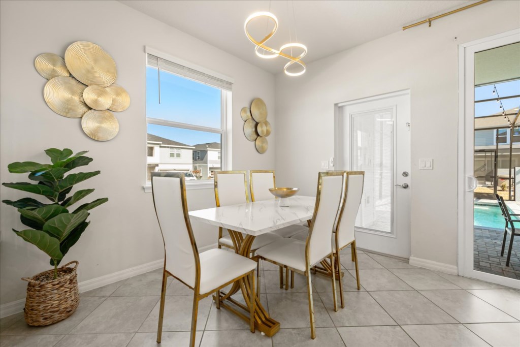 5 bedroom vacation townhouse at Windsor Cay - Image 4