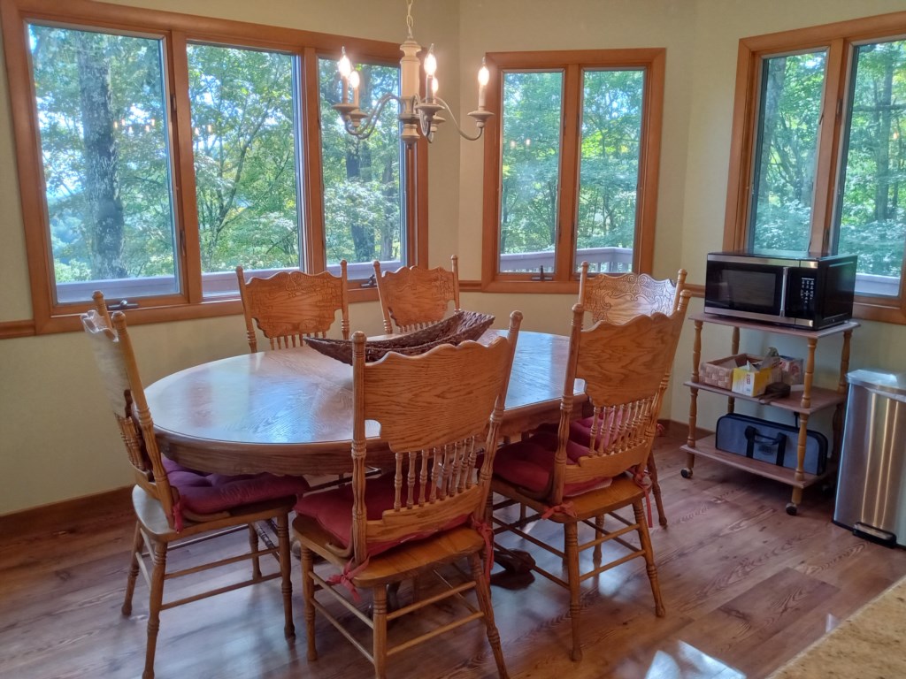 BreakfastNook