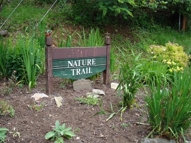 NatureTrailEntrance