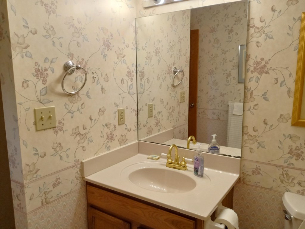 UpstairsBathroom