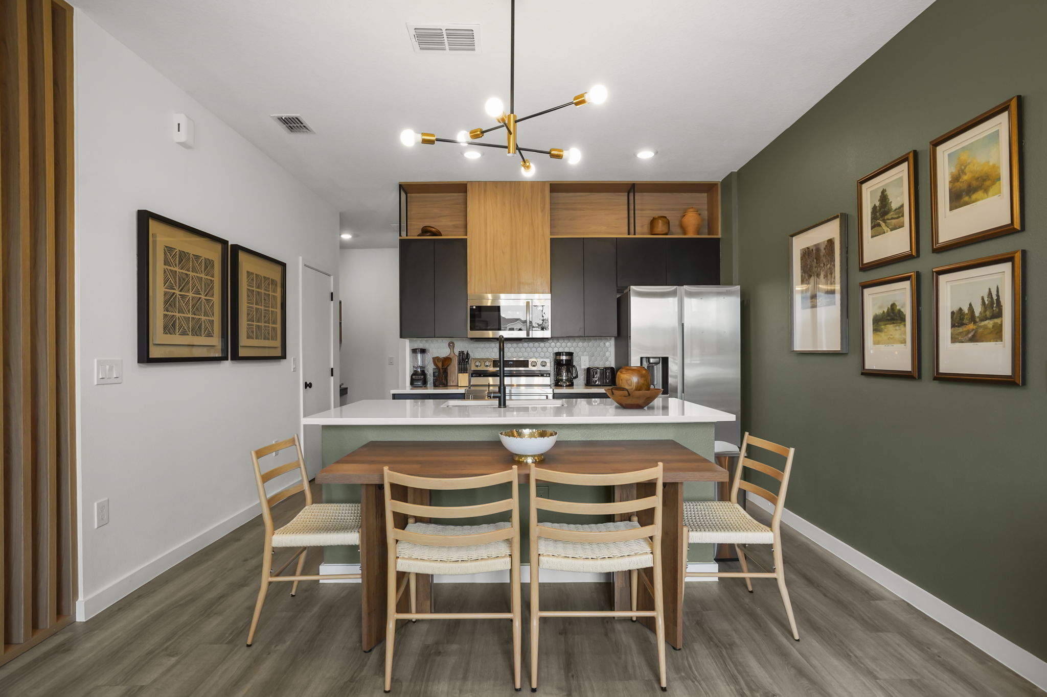 3 bedroom vacation townhouse at The Hub at Westside - Image 5
