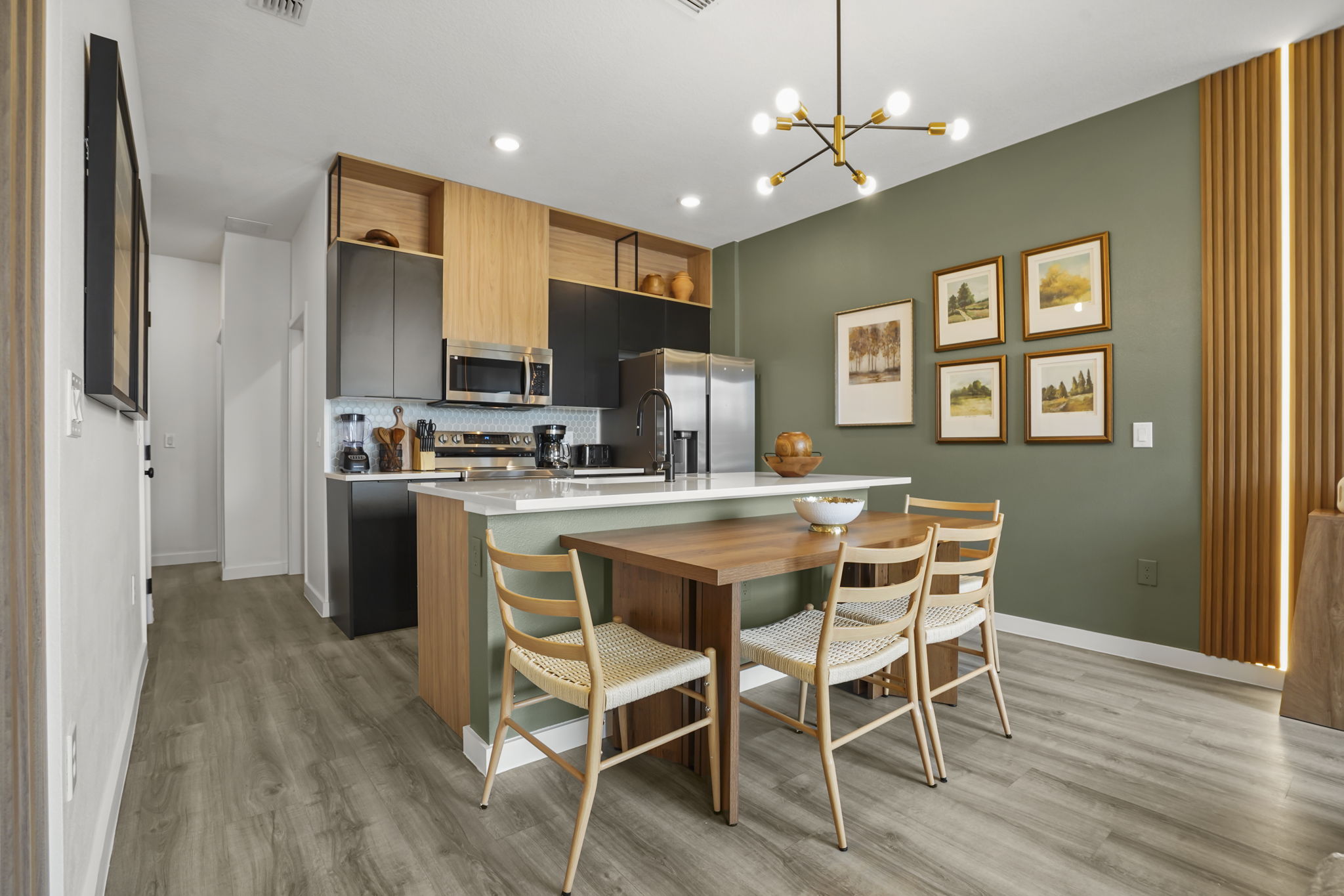 3 bedroom vacation townhouse at The Hub at Westside - Image 6