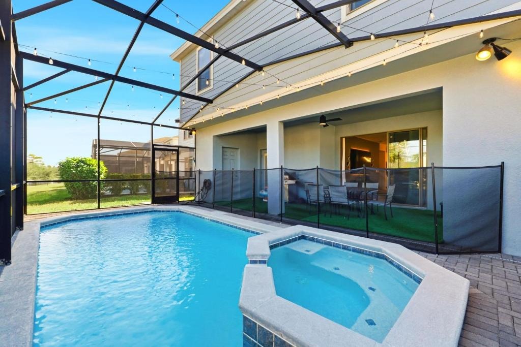 7 bedroom vacation house at Windsor at Westside  - Image 47