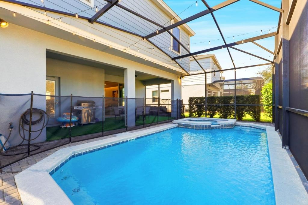 7 bedroom vacation house at Windsor at Westside  - Image 48