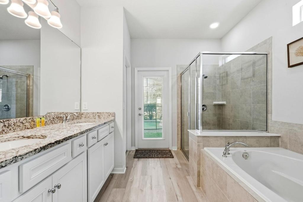 7 bedroom vacation house at Windsor at Westside  - Image 50