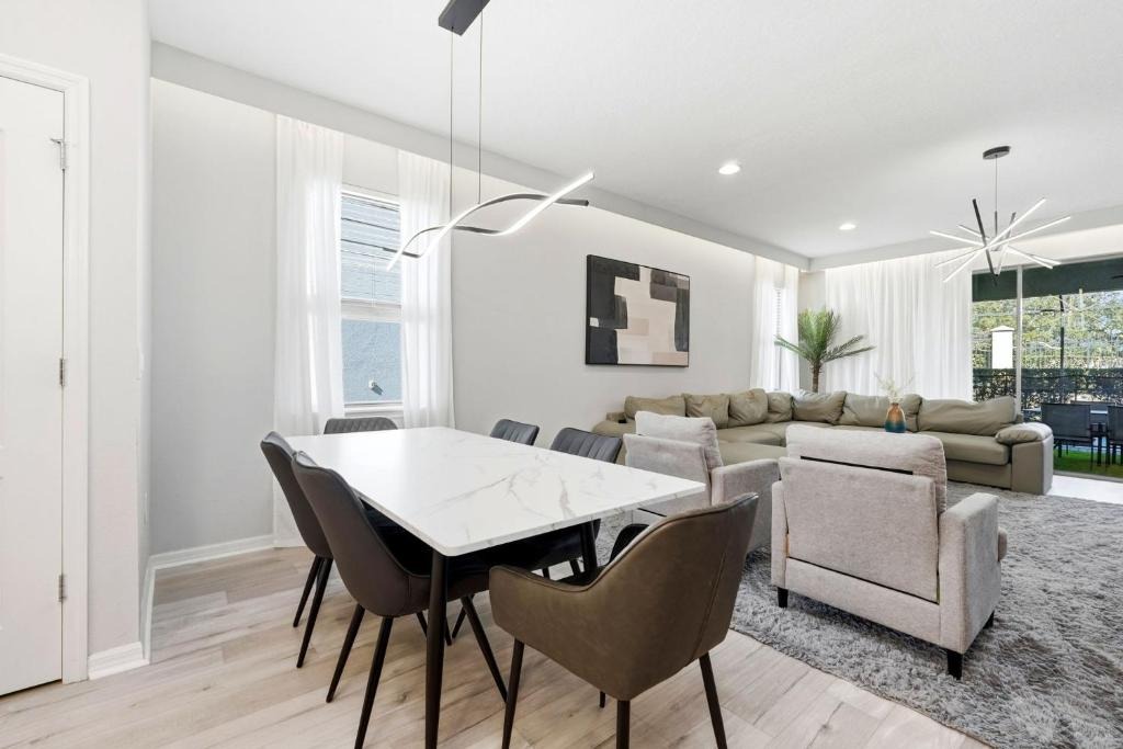 7 bedroom vacation house at Windsor at Westside  - Image 7