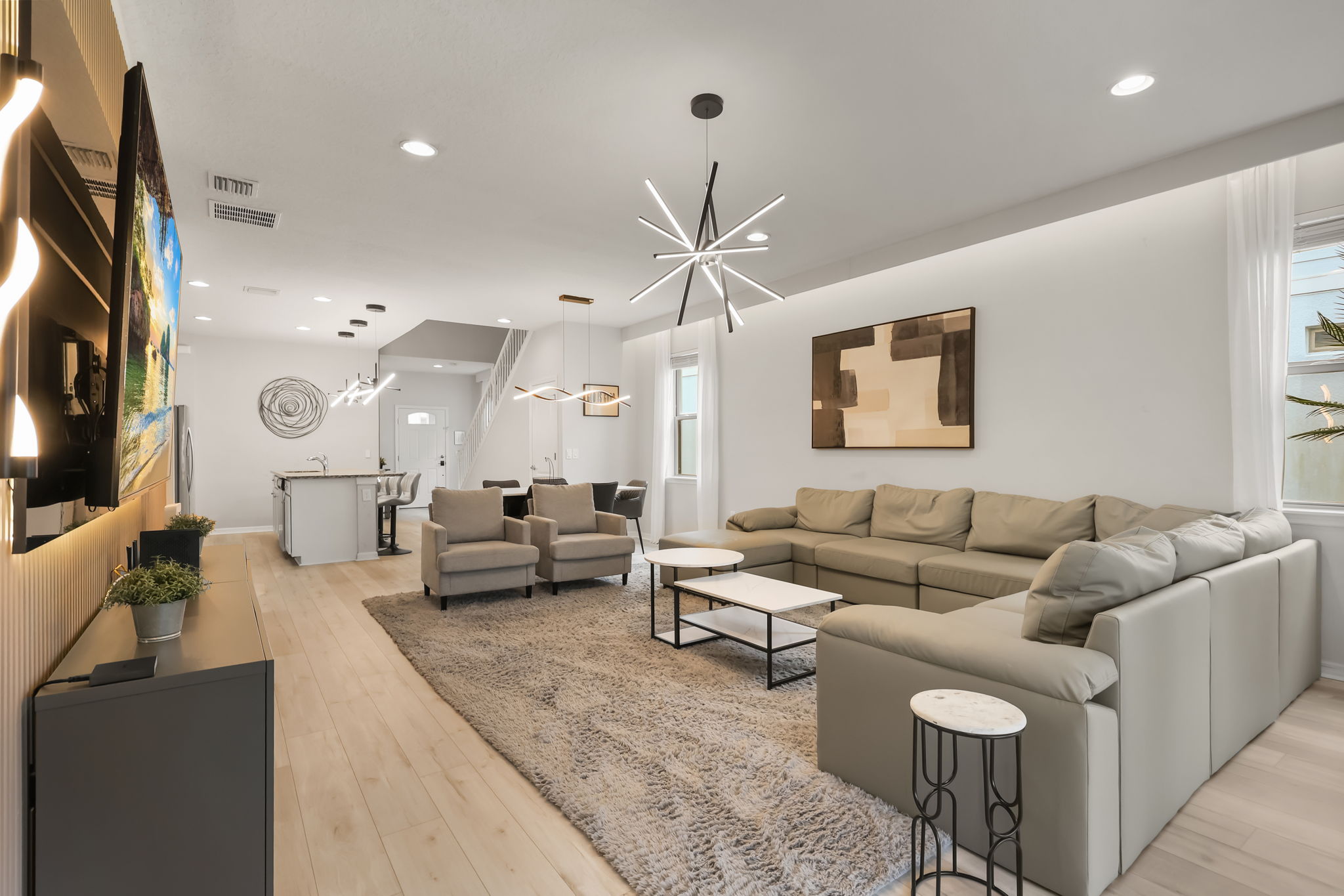 7 bedroom vacation house at Windsor at Westside  - Image 2