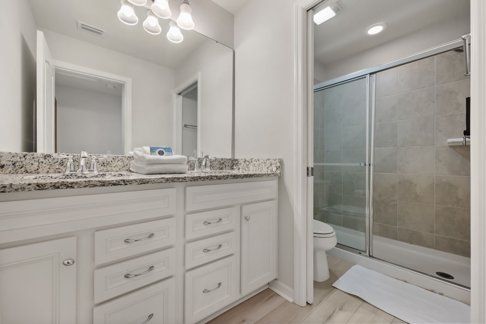 7 bedroom vacation house at Windsor at Westside  - Image 43